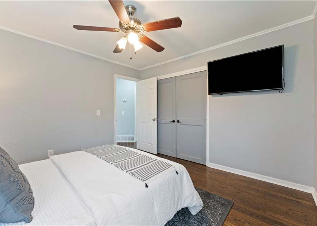 8501 Walmer Street — photo 7