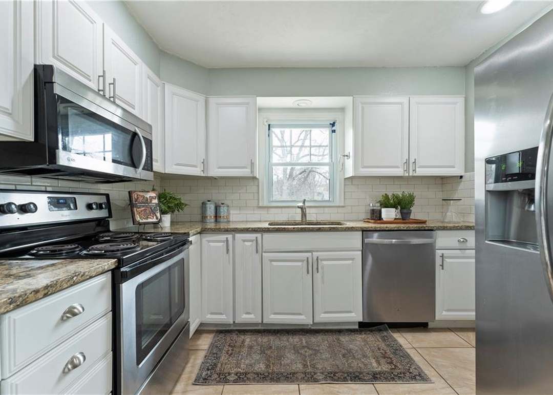 8501 Walmer Street — photo 19