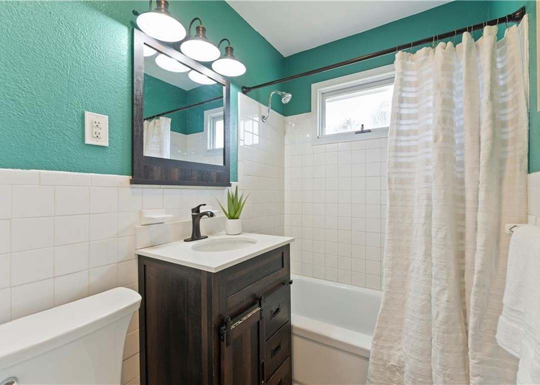 8501 Walmer Street — photo 24