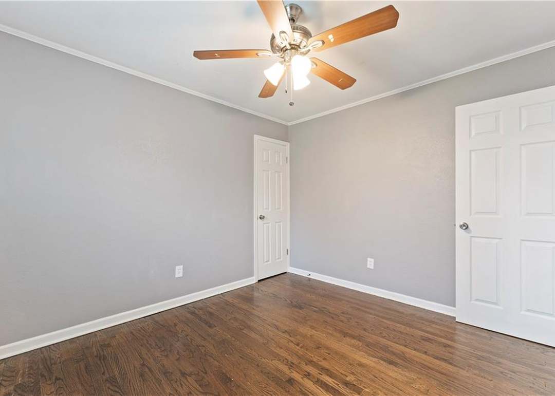 8501 Walmer Street — photo 26