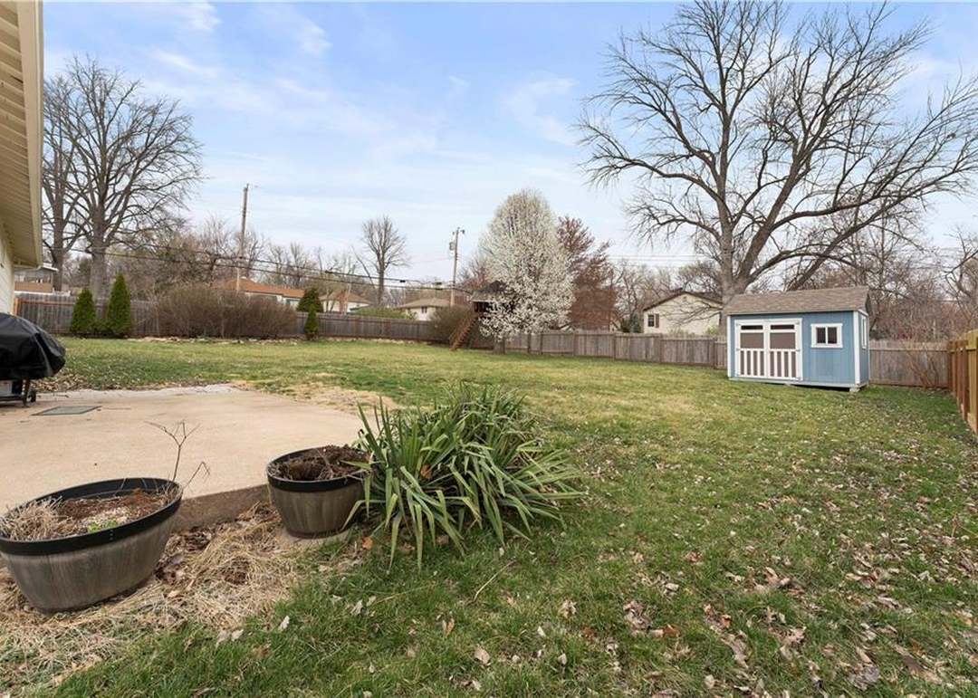 8501 Walmer Street — photo 27