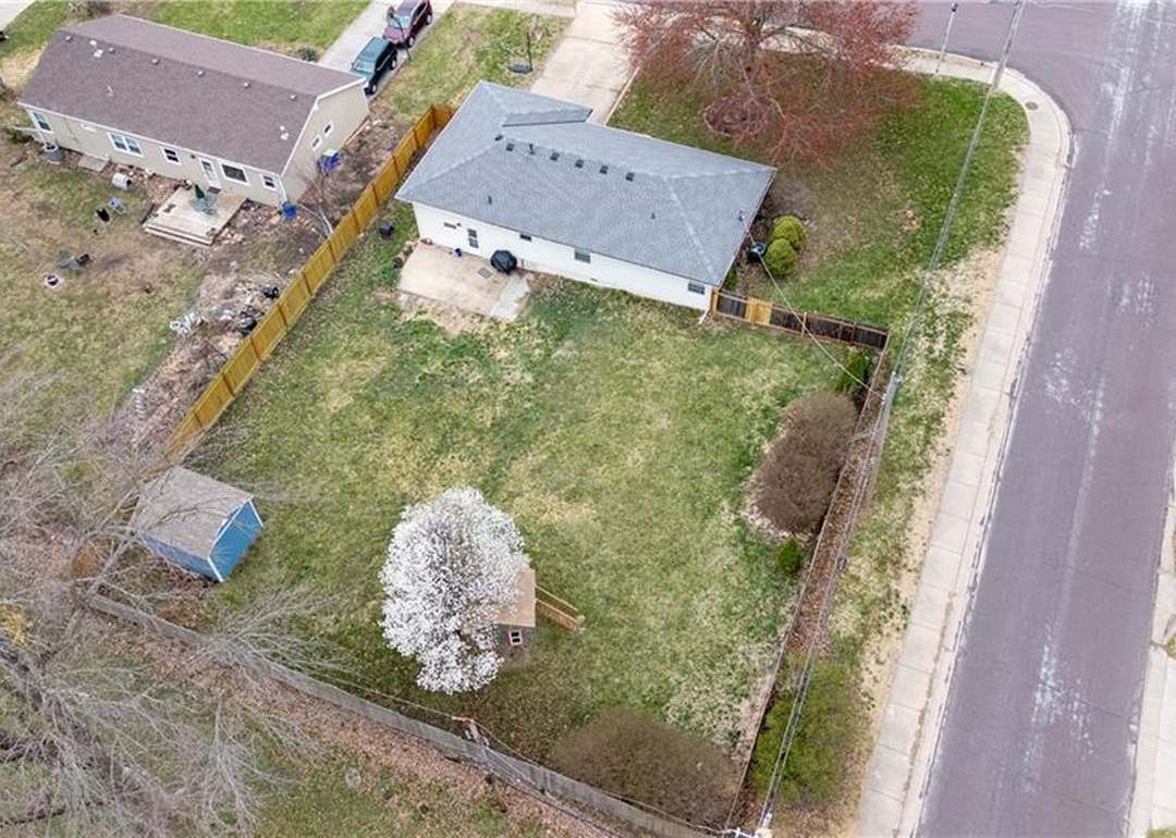 8501 Walmer Street — photo 36
