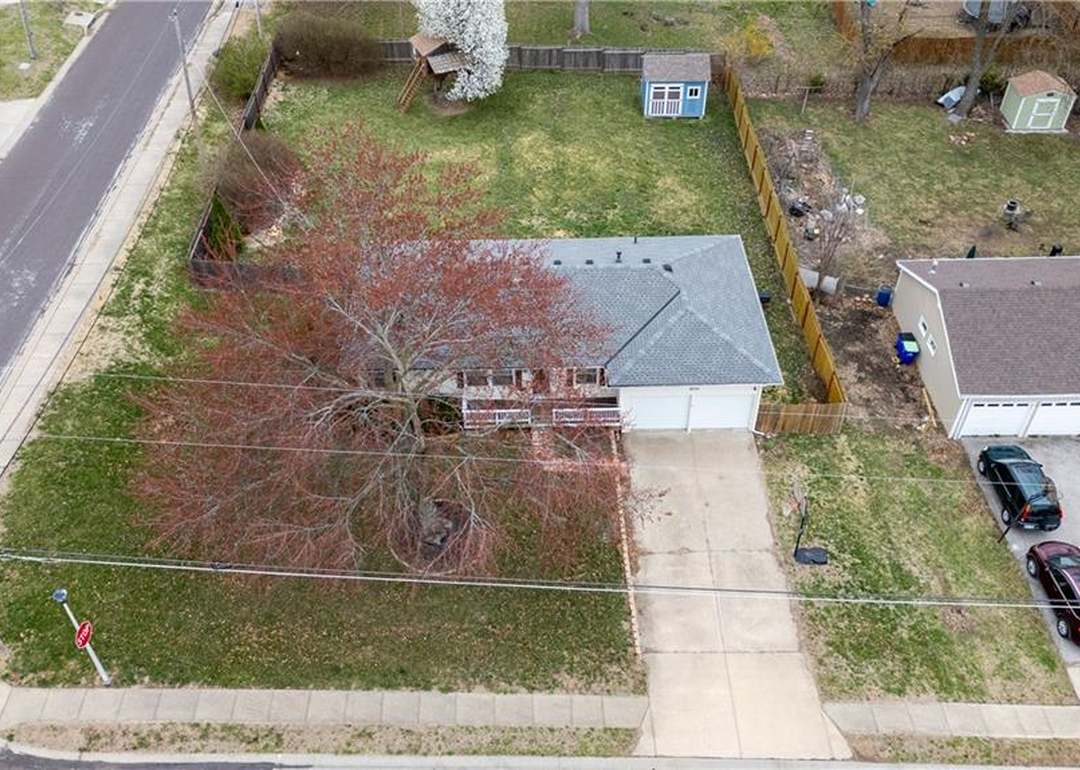 8501 Walmer Street — photo 38