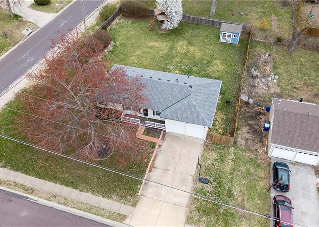 8501 Walmer Street — photo 39