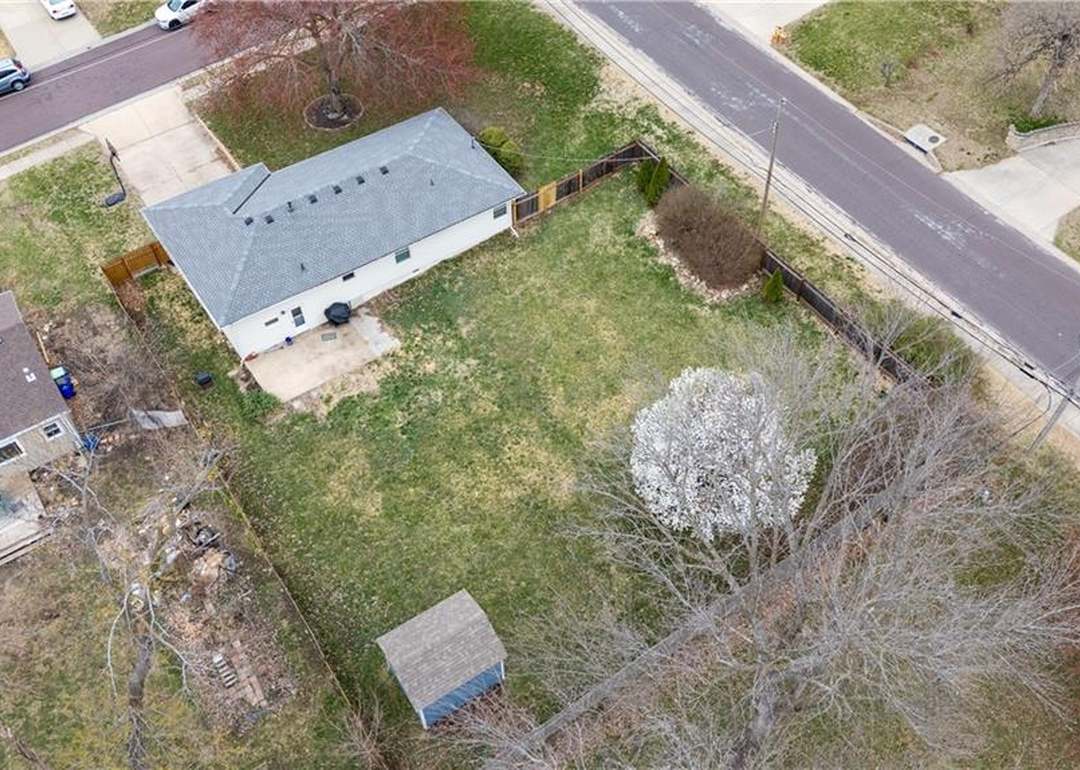 8501 Walmer Street — photo 40