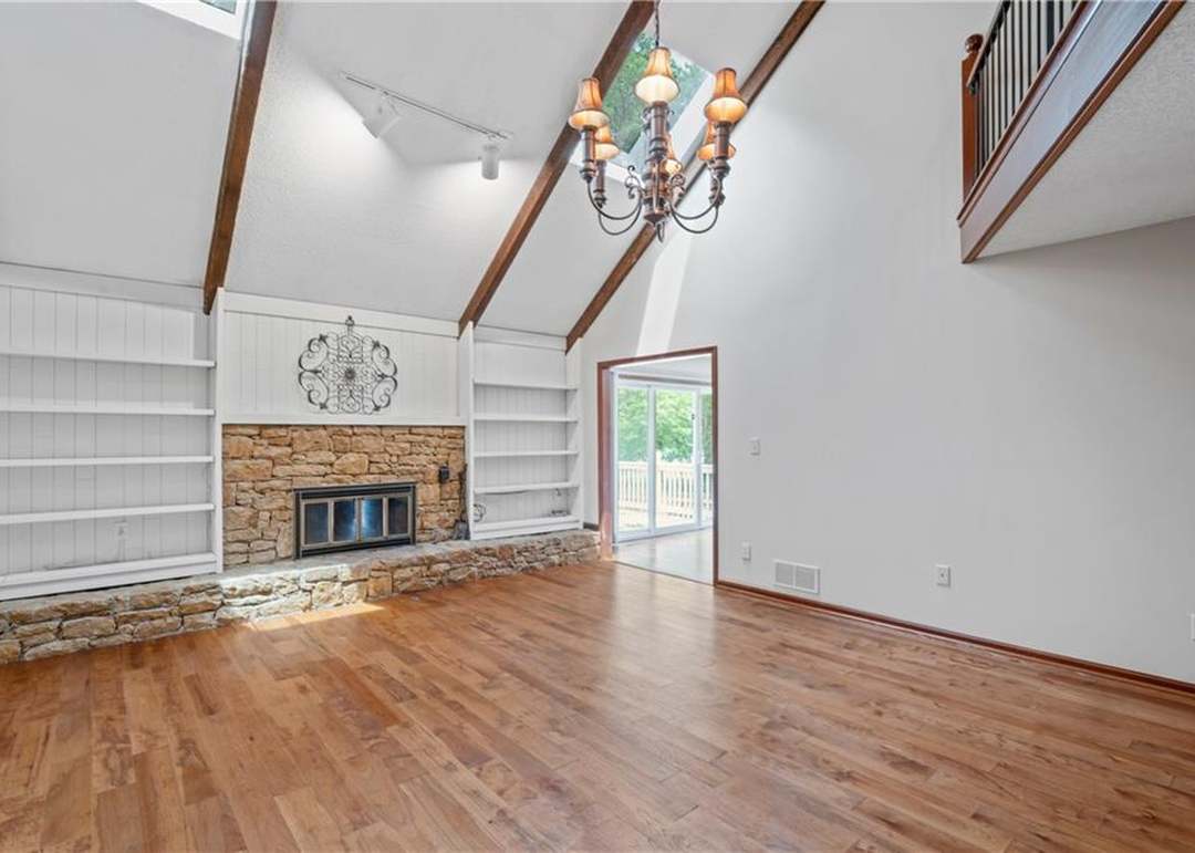 14618 W 89TH Street — photo 12
