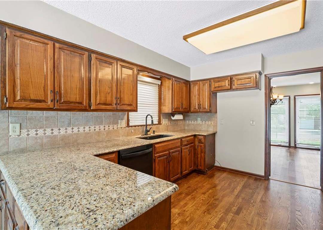 14618 W 89TH Street — photo 16
