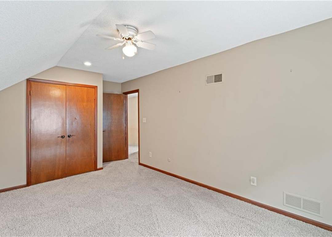 14618 W 89TH Street — photo 28