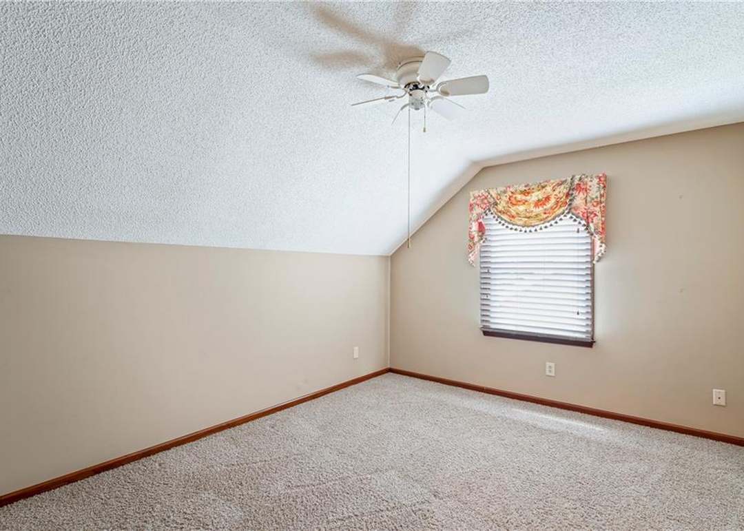 14618 W 89TH Street — photo 31