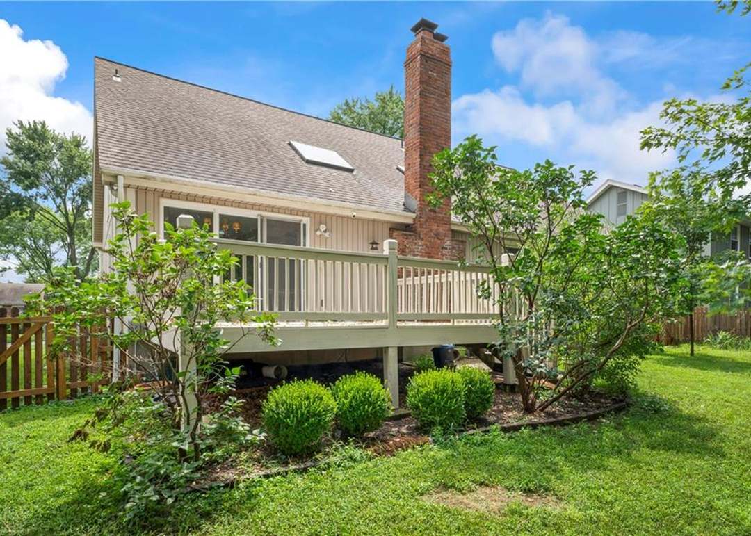 14618 W 89TH Street — photo 38