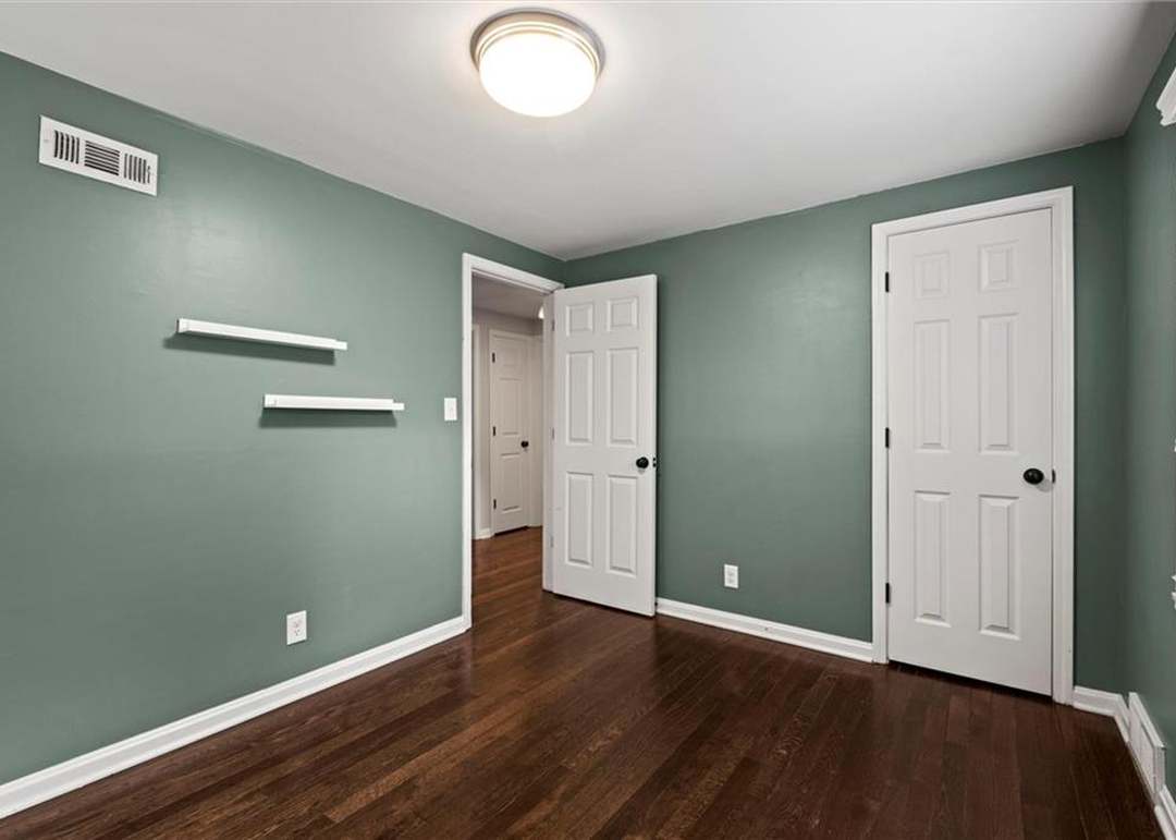 7400 Canterbury Street — photo 33