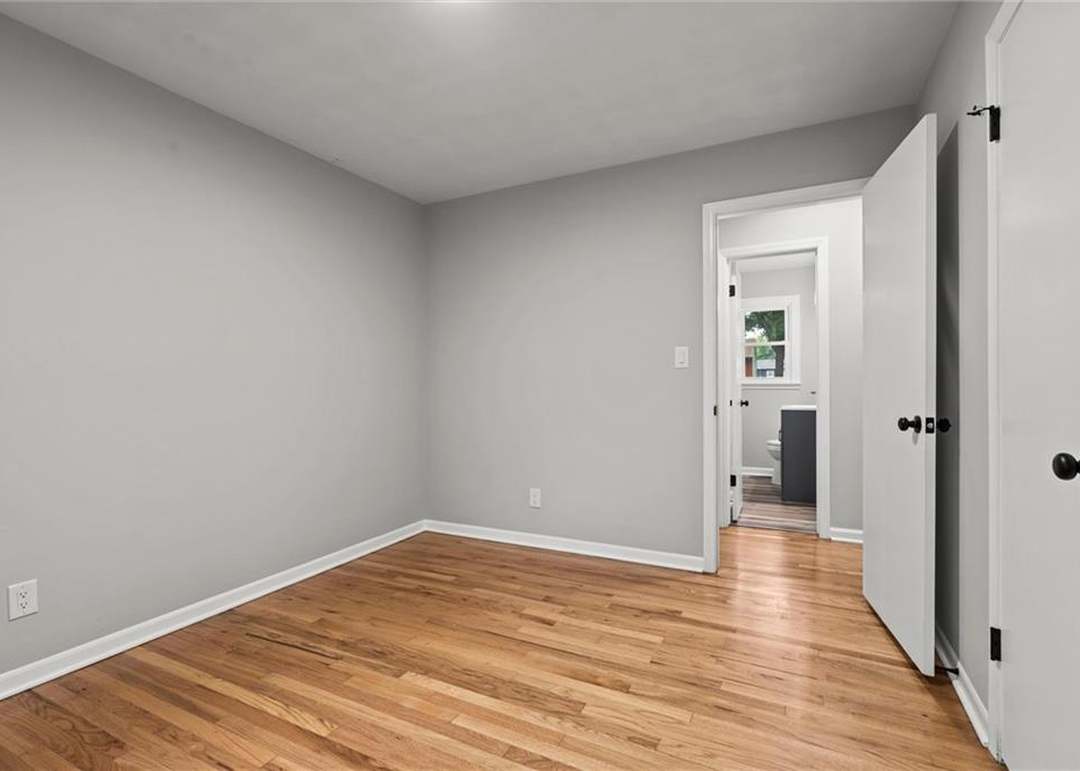 6710 E 98th Street — photo 24