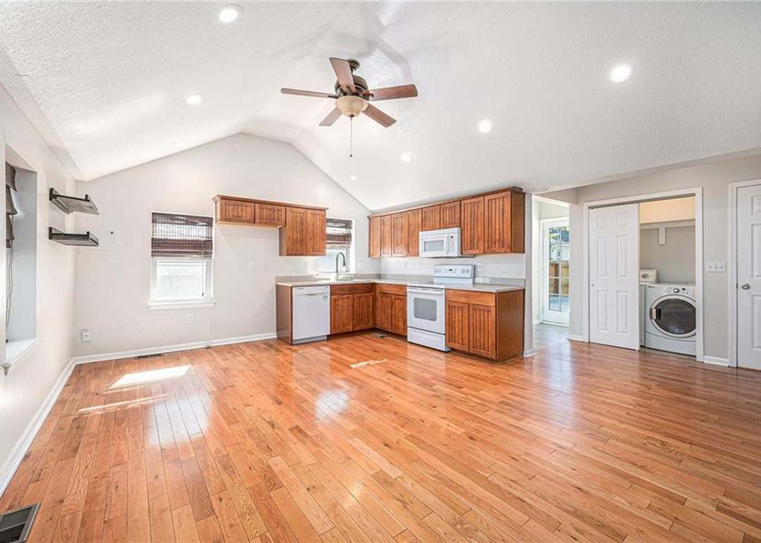 6014 Quivira Road — photo 9
