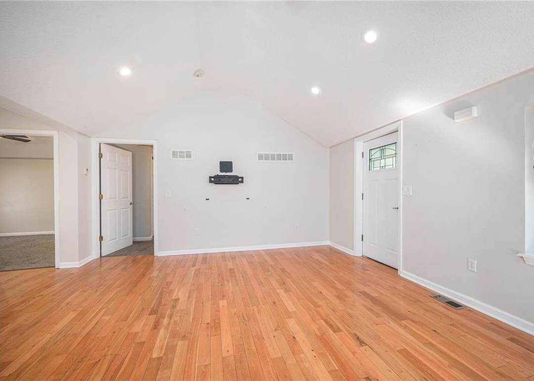 6014 Quivira Road — photo 10