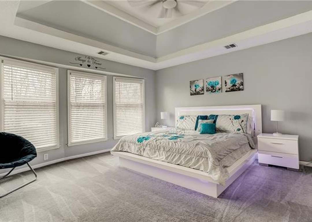 13228 Barton Street — photo 4