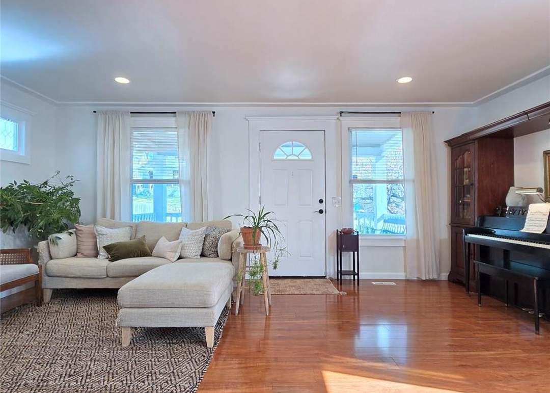 3613 Anderson Avenue — photo 6