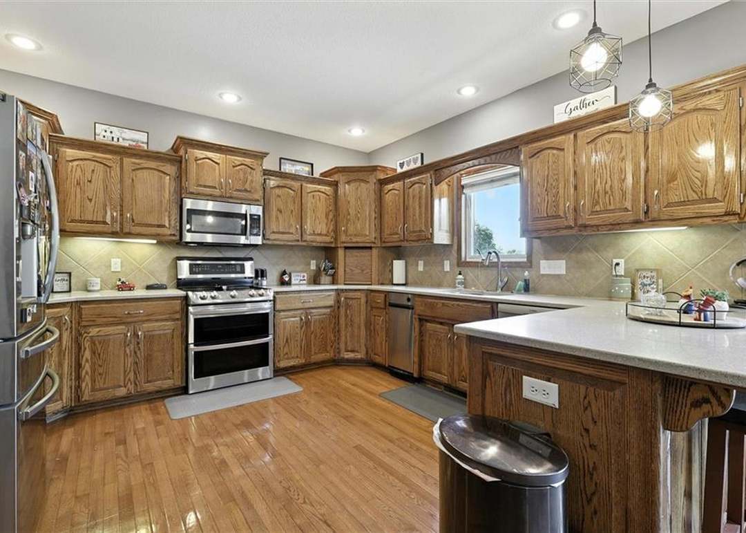 800 Cherry Lane — photo 17