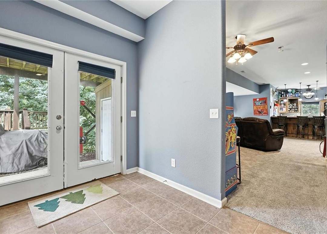 800 Cherry Lane — photo 34