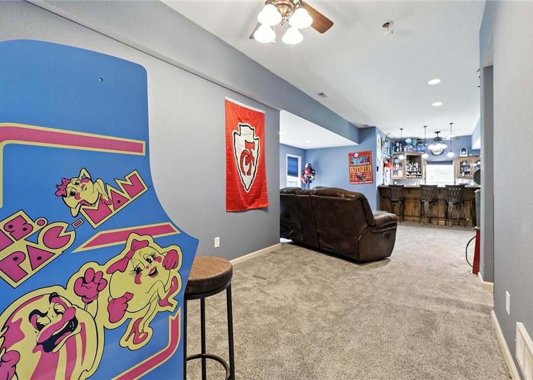 800 Cherry Lane — photo 35