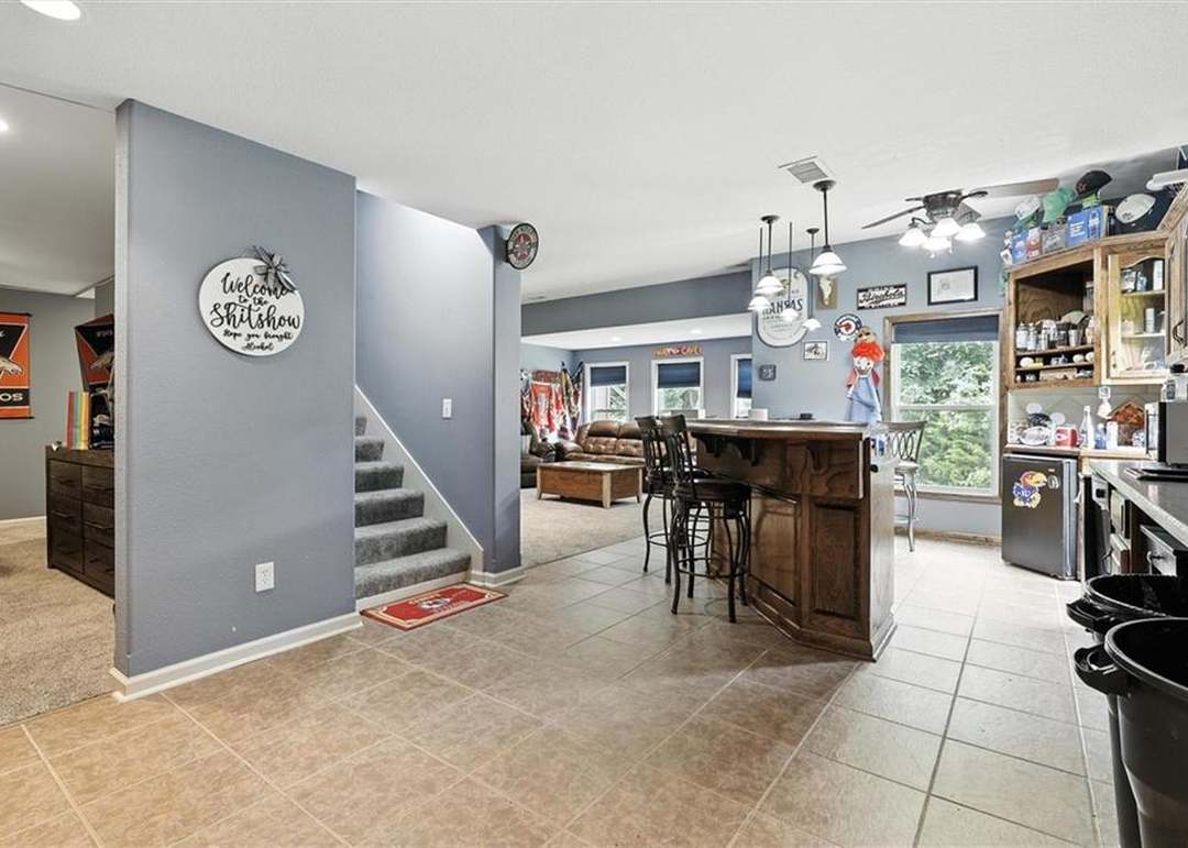 800 Cherry Lane — photo 37