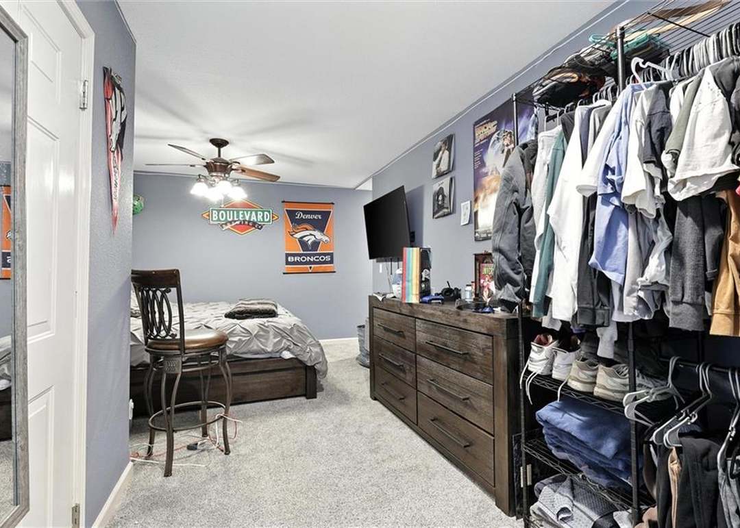 800 Cherry Lane — photo 38