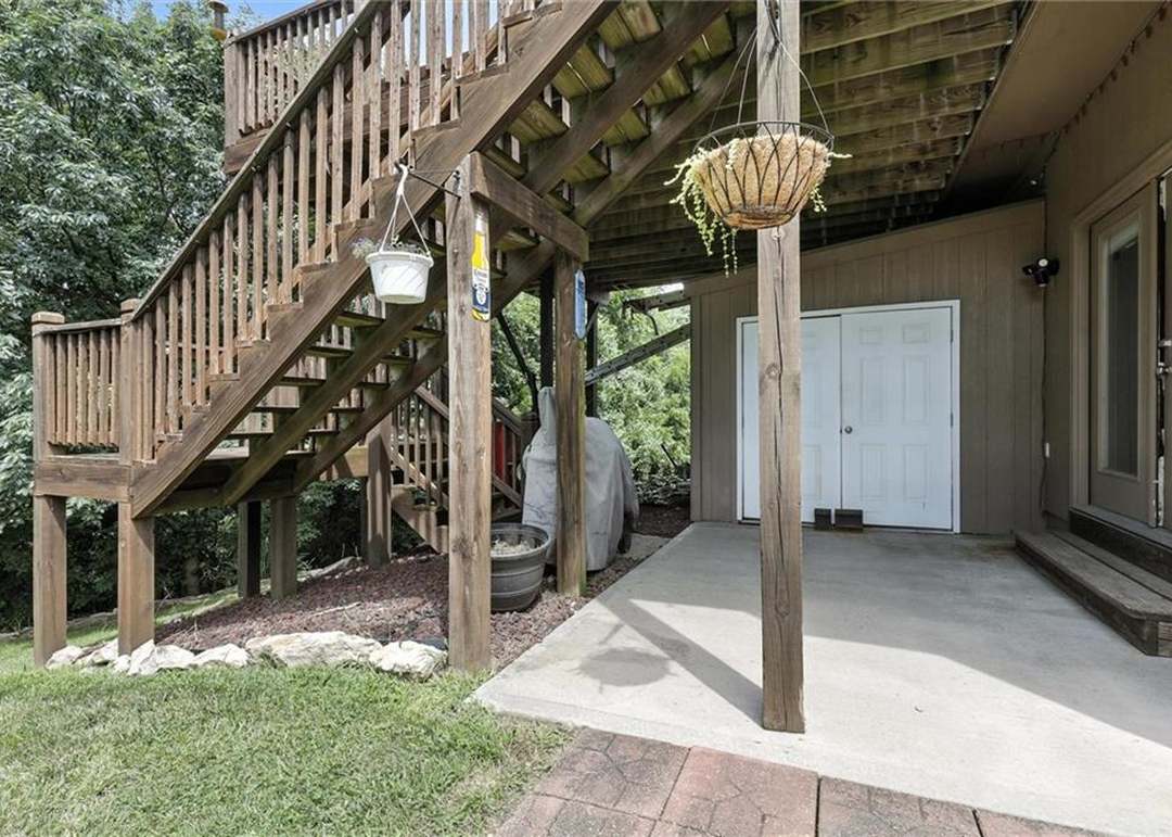 800 Cherry Lane — photo 42