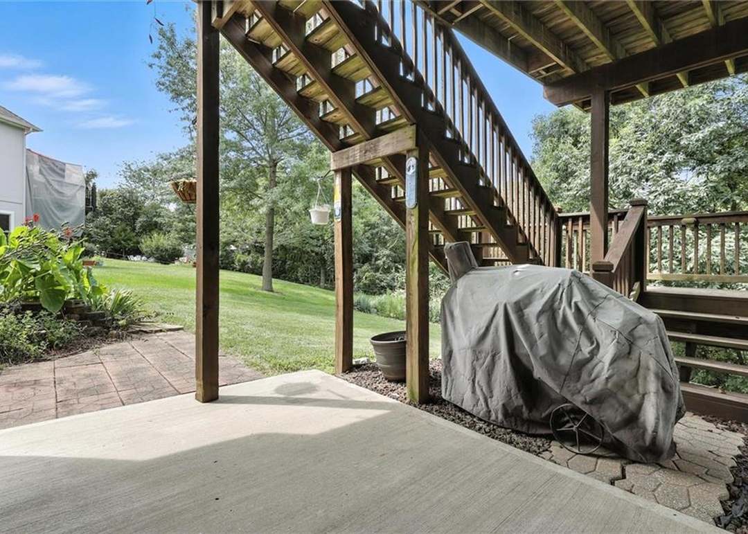 800 Cherry Lane — photo 44