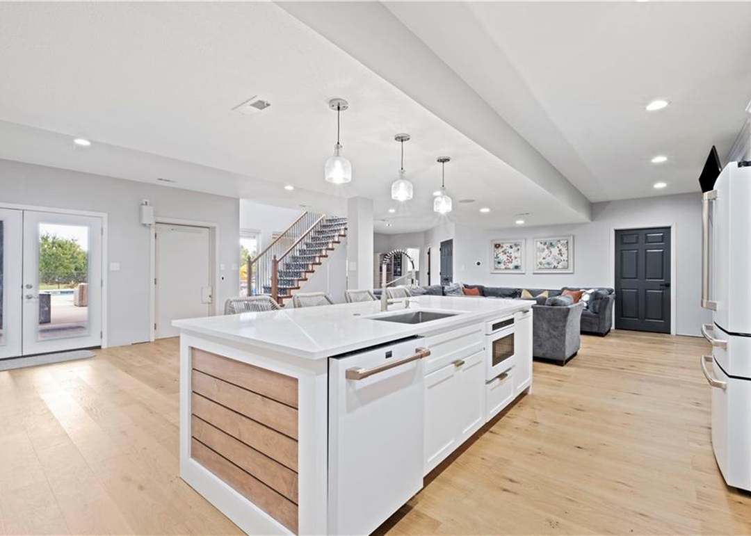 12937 S Alley Jackson Road — photo 3