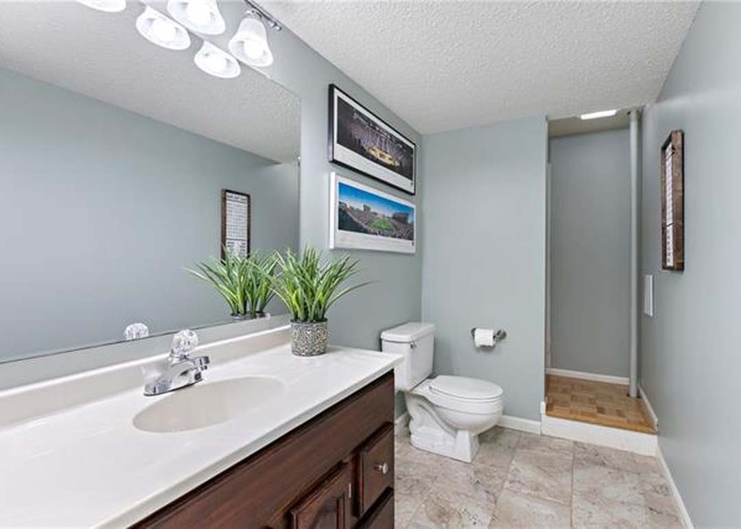 12420 S ALDEN Circle — photo 33