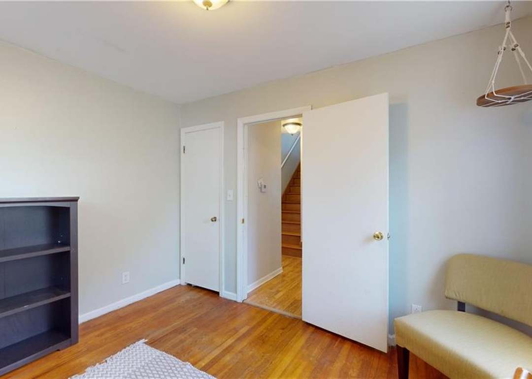 3700 NE 49TH Street — photo 7