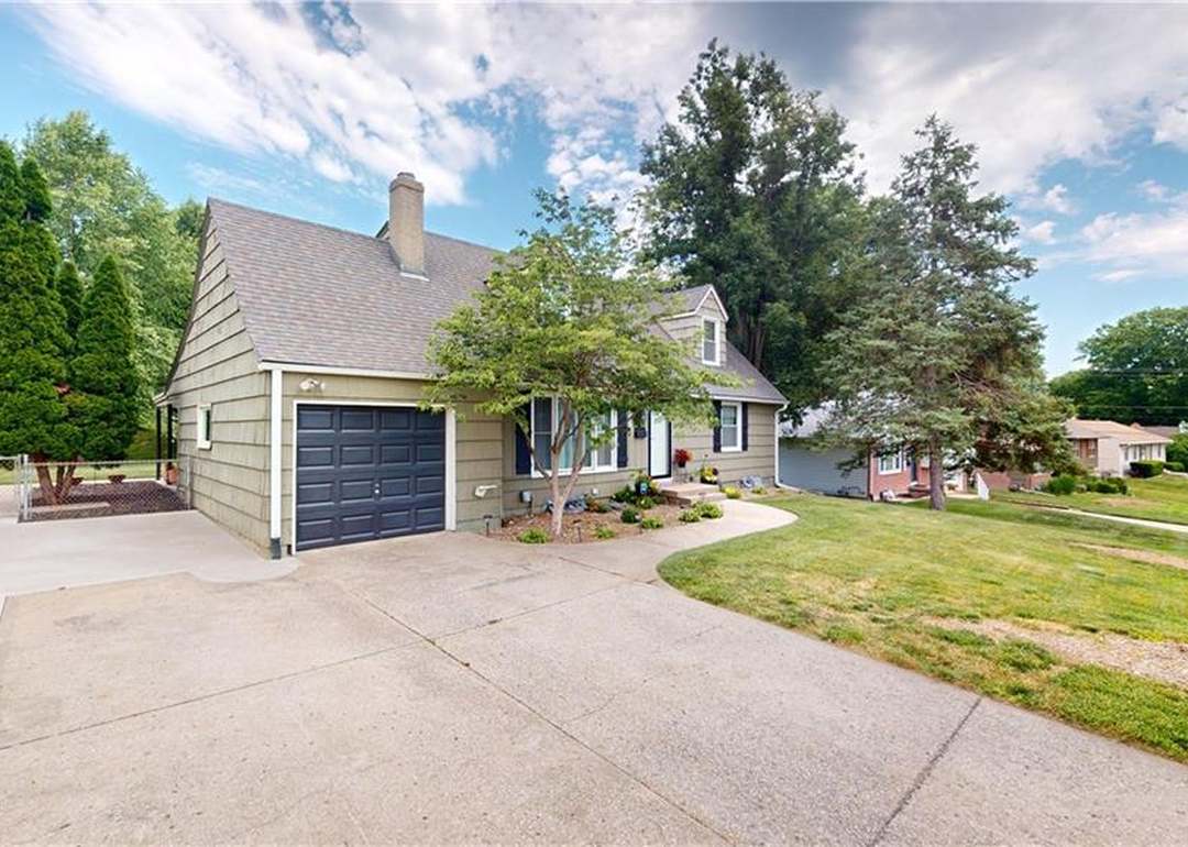 3700 NE 49TH Street — photo 10