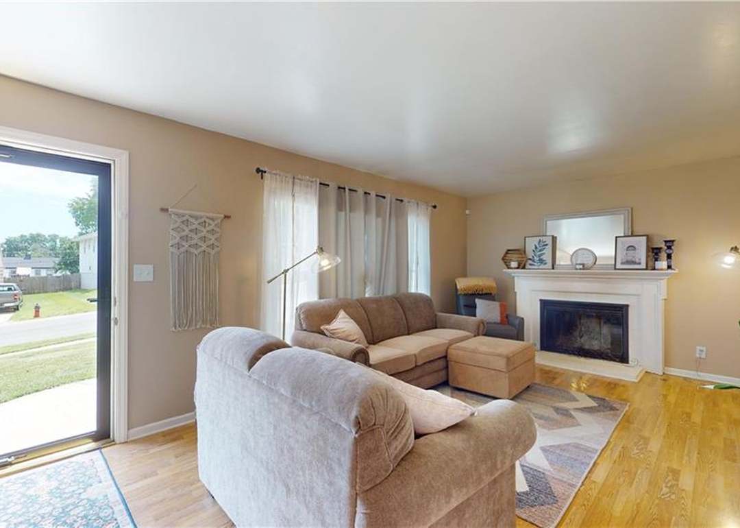 3700 NE 49TH Street — photo 14