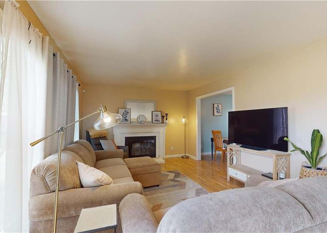 3700 NE 49TH Street — photo 15