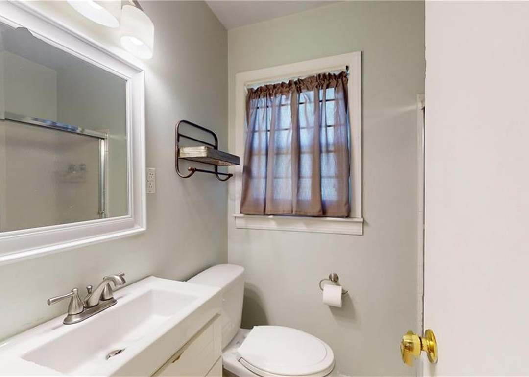 3700 NE 49TH Street — photo 22
