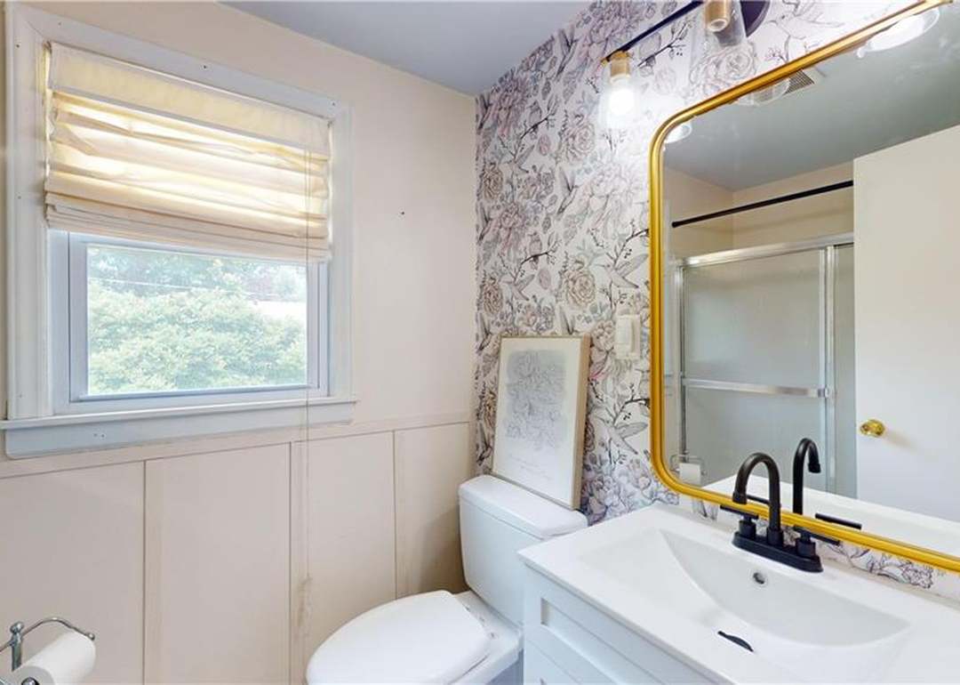 3700 NE 49TH Street — photo 31