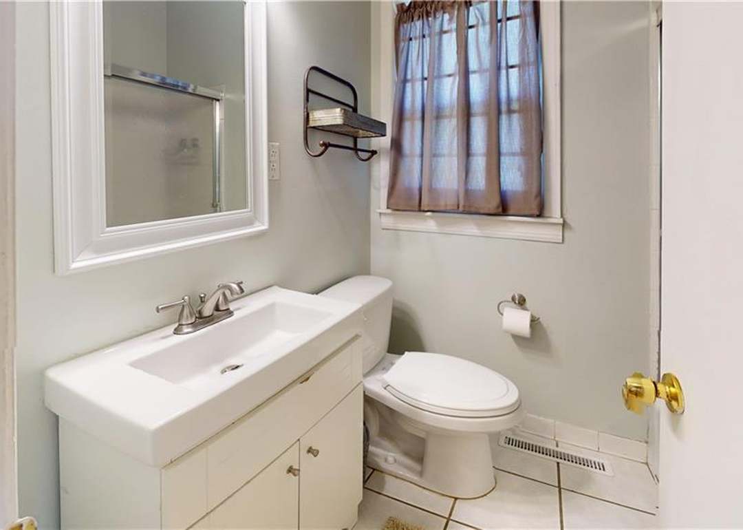 3700 NE 49TH Street — photo 36