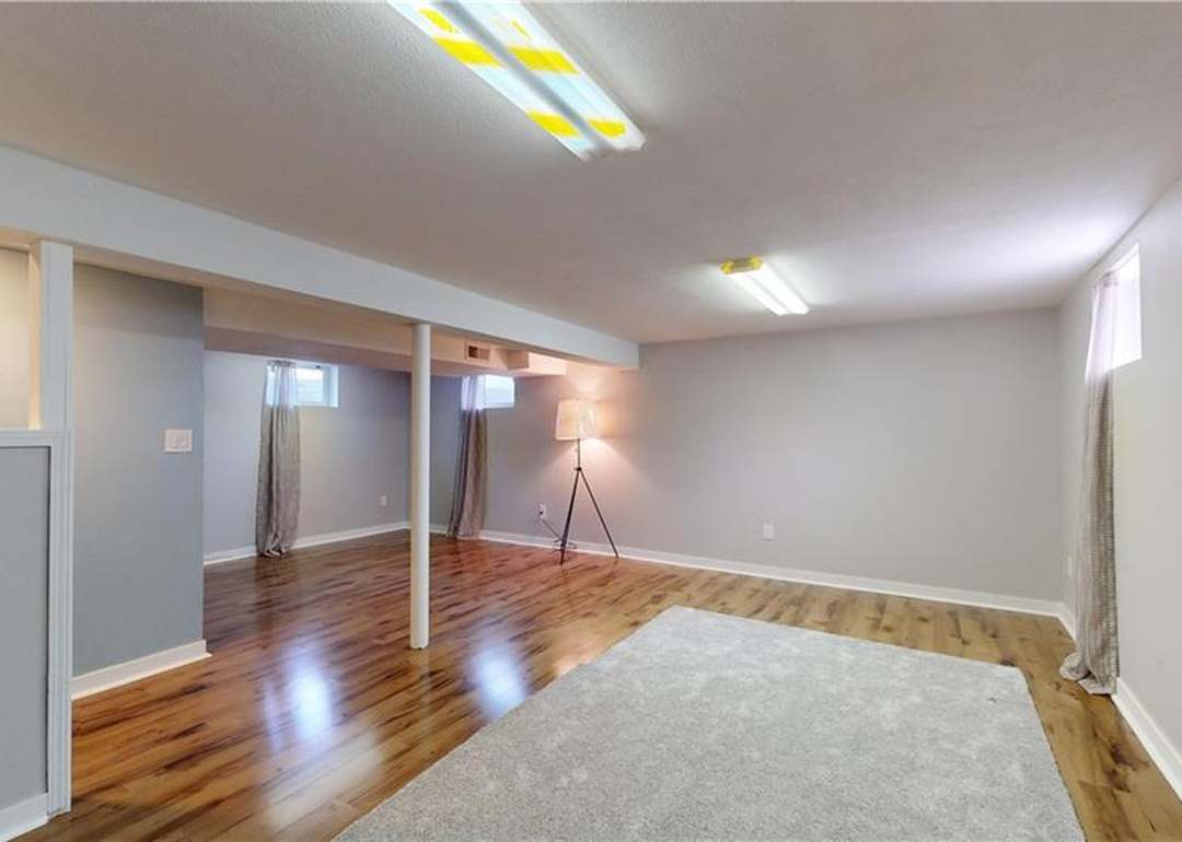 3700 NE 49TH Street — photo 39