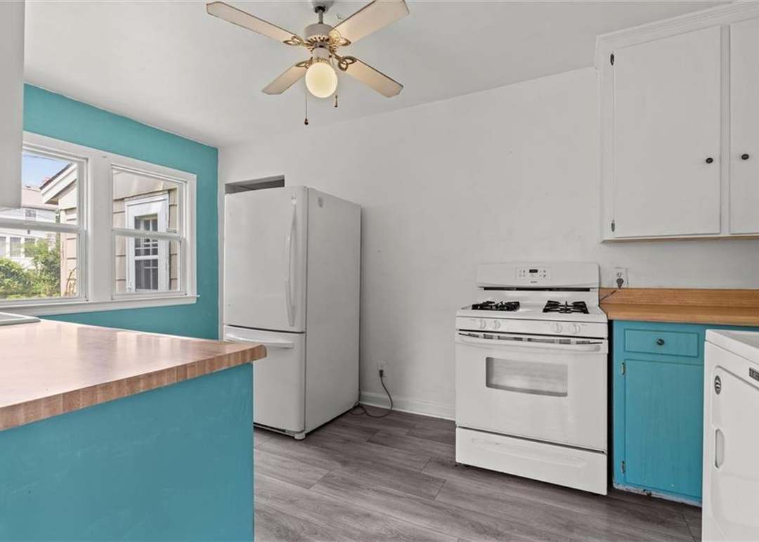 4218 NE 56th Street — photo 14