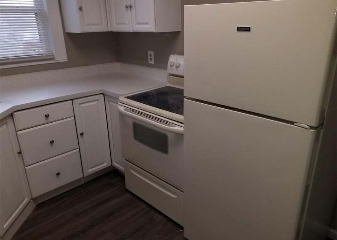 2908 W 75th Street — photo 15
