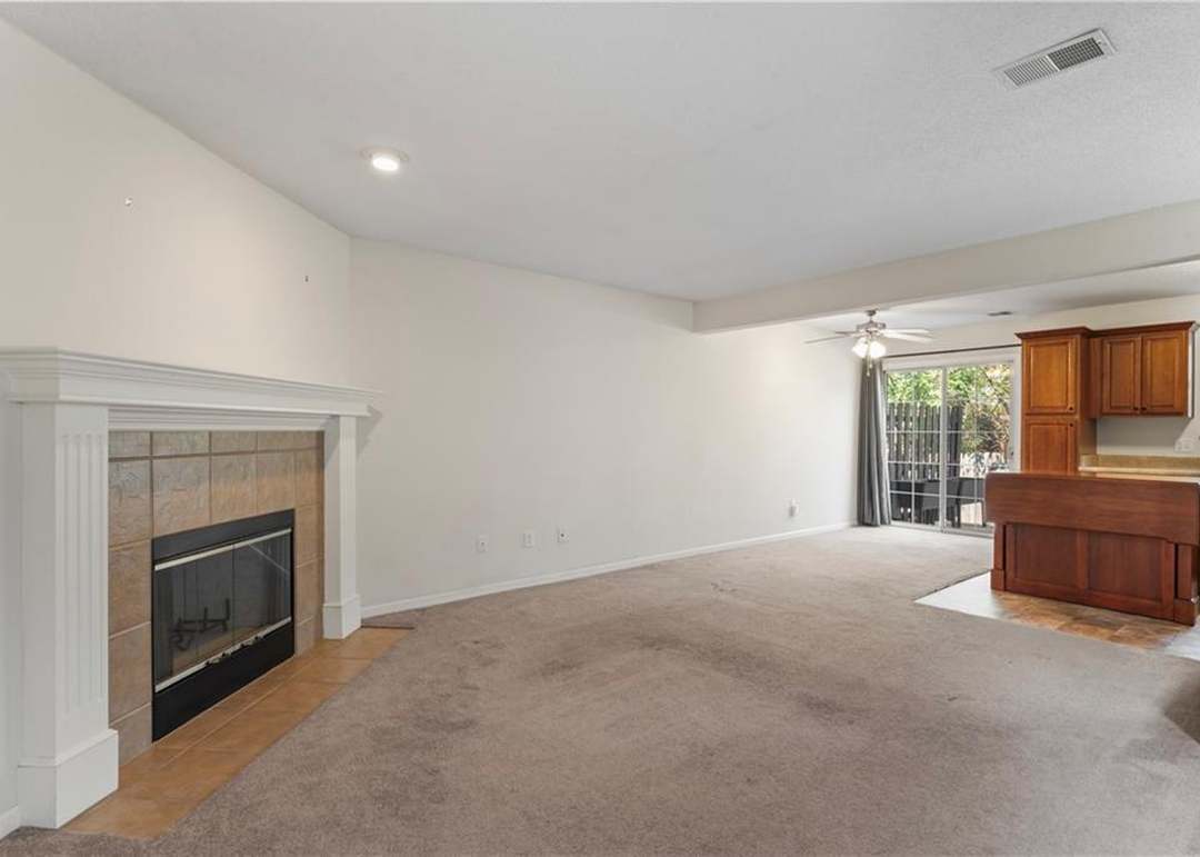 1309 NW Hidden Ridge Circle — photo 13