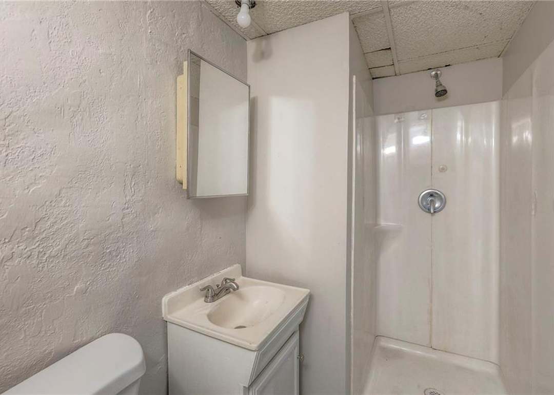7212 Oxford Avenue — photo 5