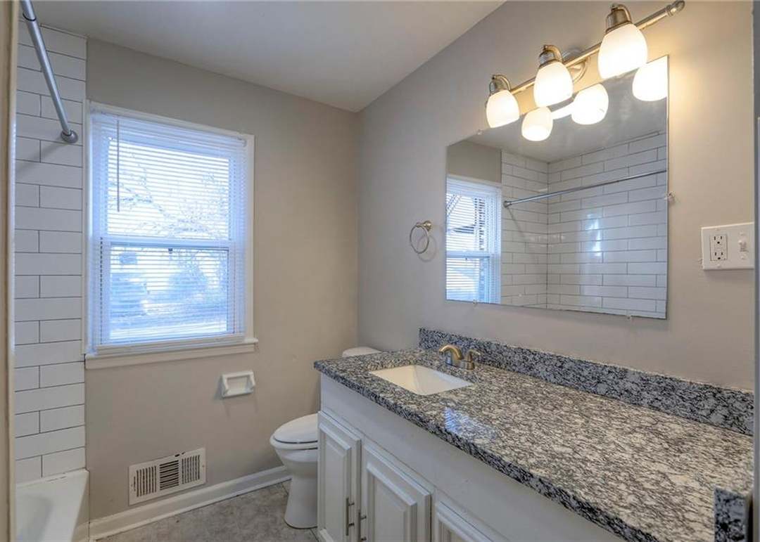 7212 Oxford Avenue — photo 12