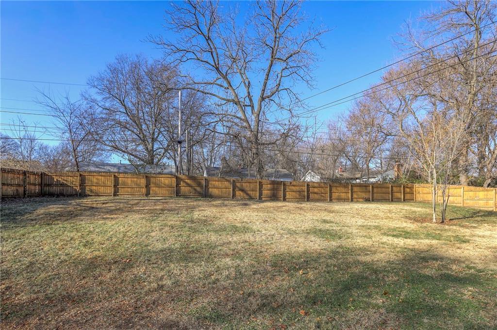 7212 Oxford Avenue — photo 37