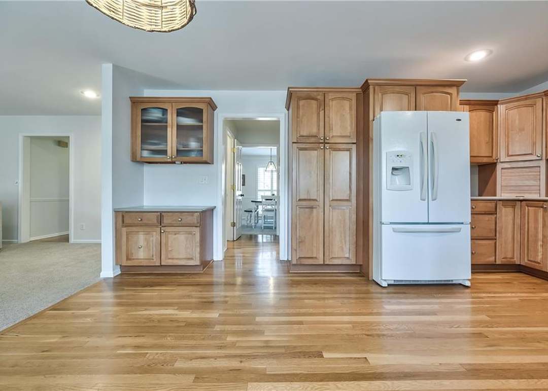 11443 W 105th Terrace — photo 4