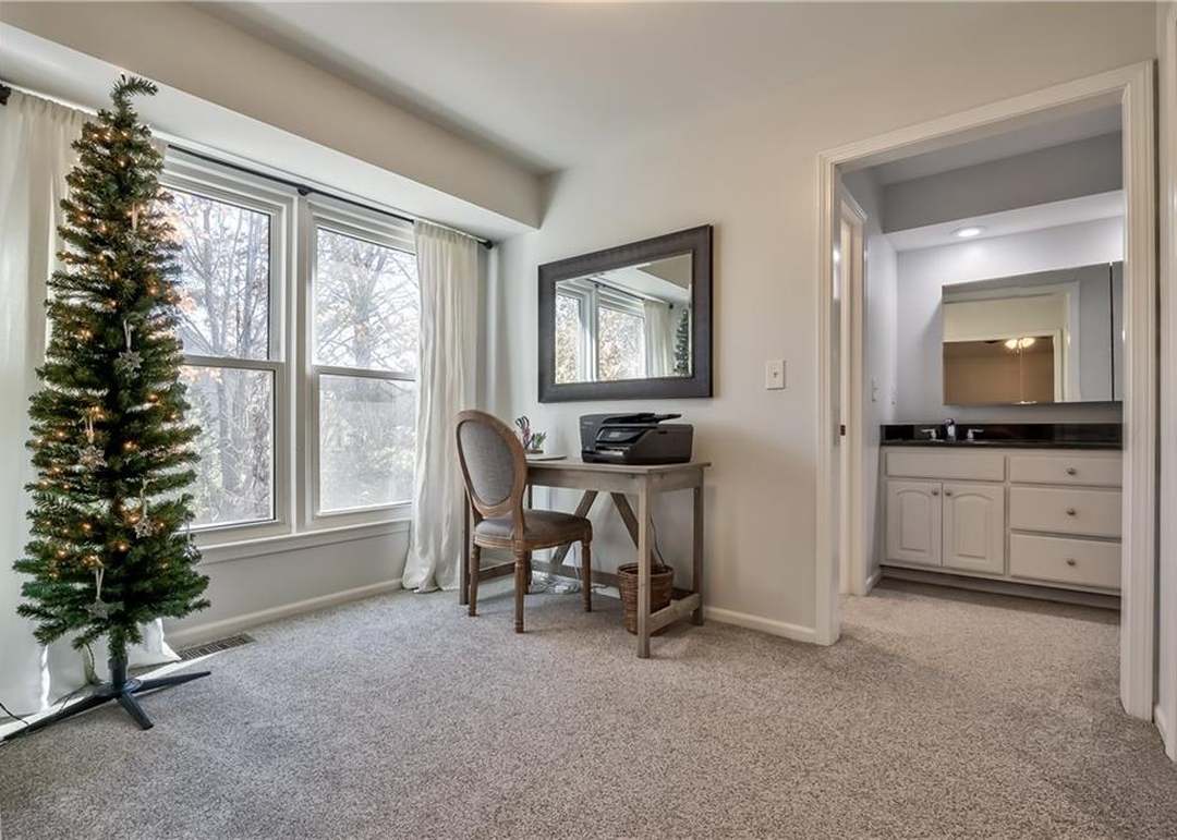 11443 W 105th Terrace — photo 5