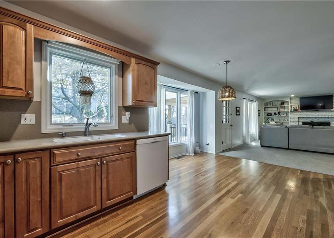 11443 W 105th Terrace — photo 7