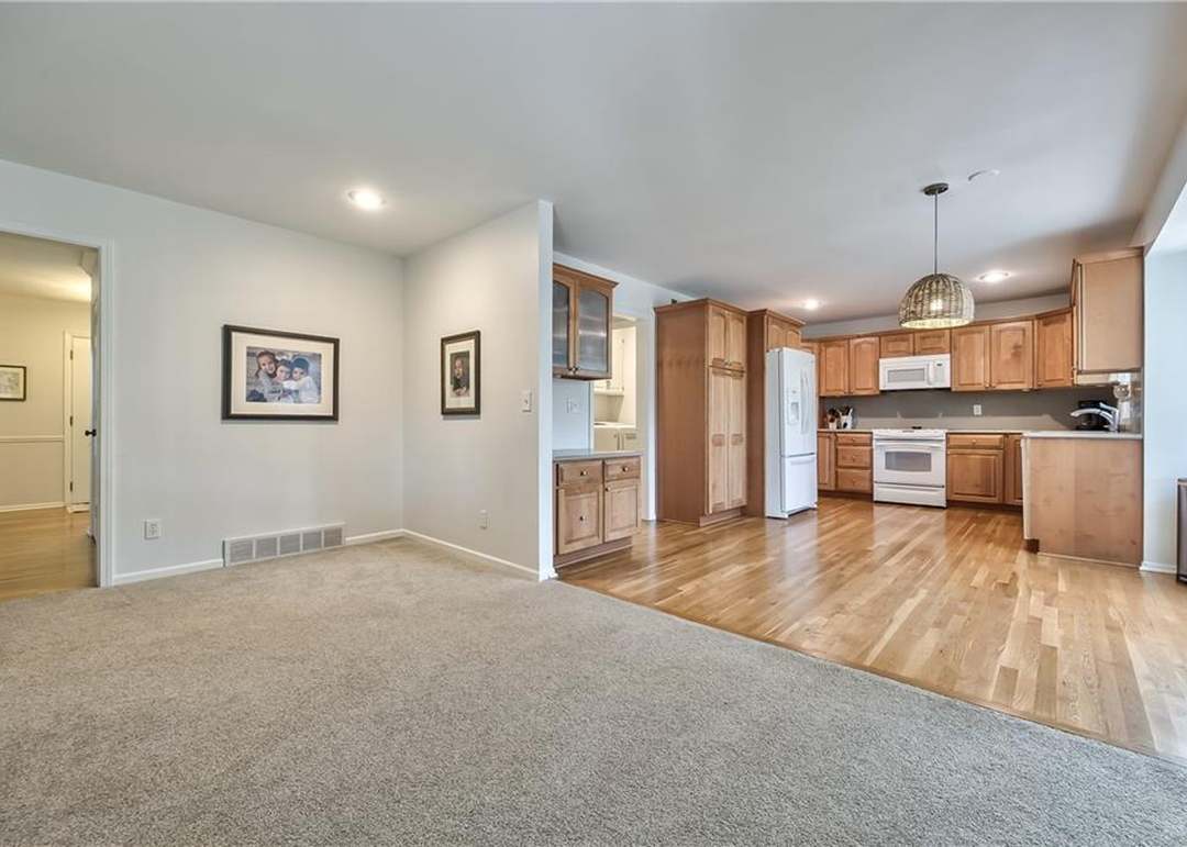 11443 W 105th Terrace — photo 19