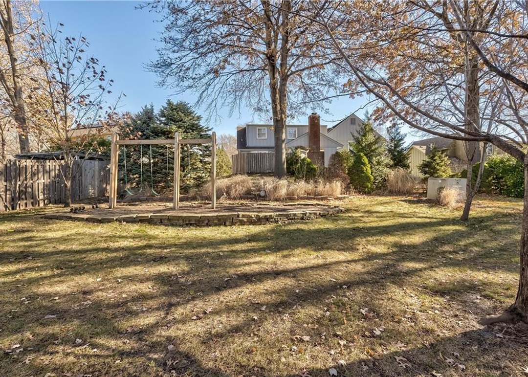 11443 W 105th Terrace — photo 39