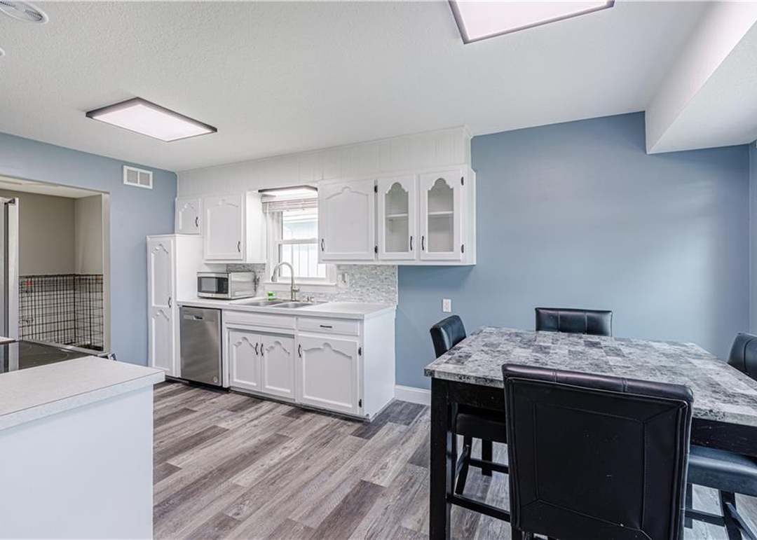 12943 Sycamore Avenue — photo 4