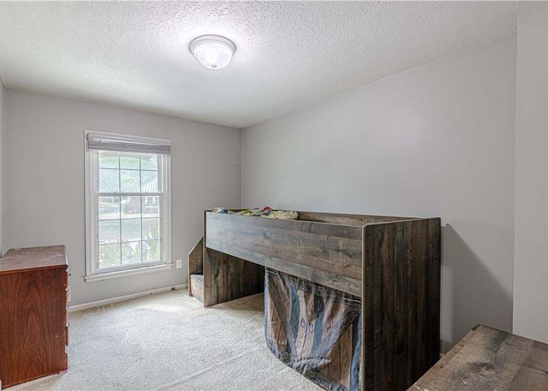 12943 Sycamore Avenue — photo 17